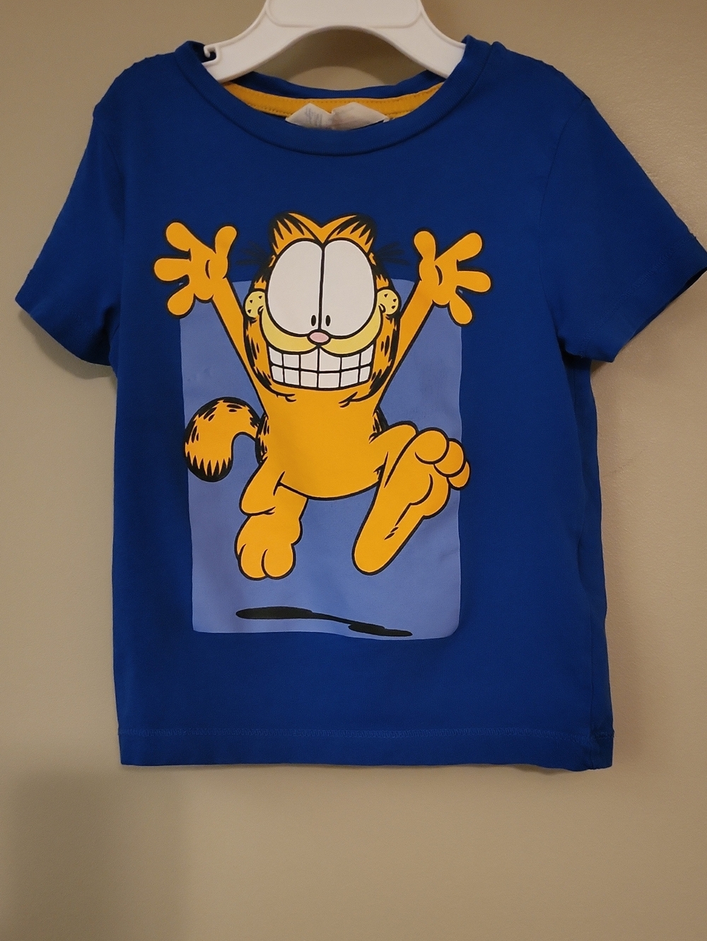 Garfield blue short sleeve tee shirt